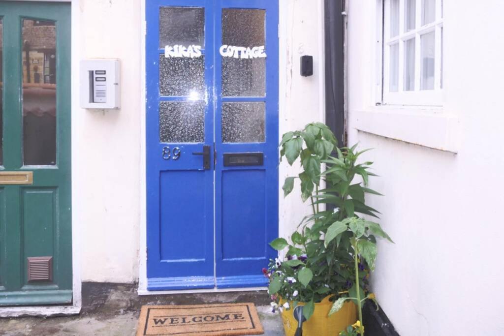 Kikas Cottage, Rear 89 Church Street, White Horse Yard Whitby Exterior photo